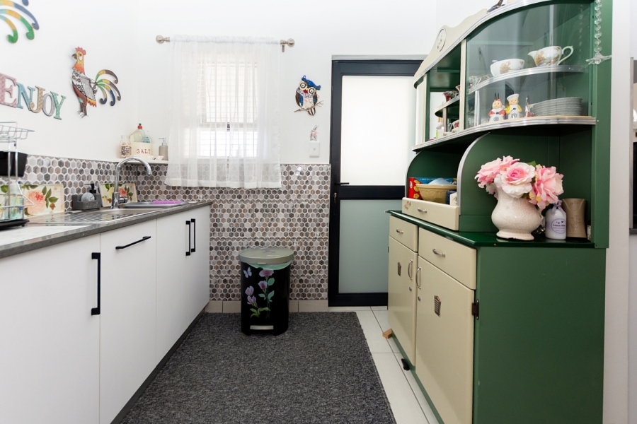 3 Bedroom Property for Sale in Velddrif Western Cape